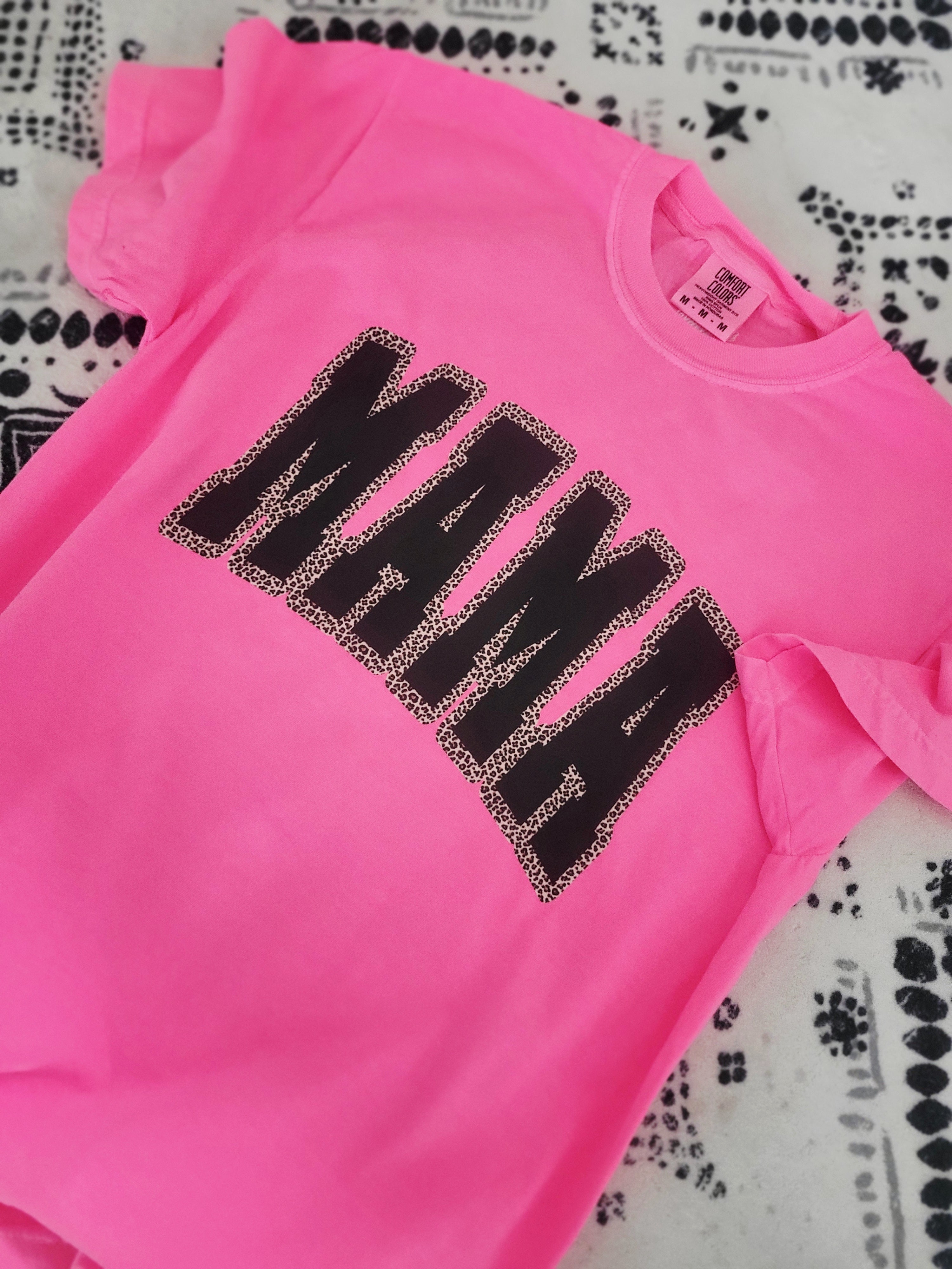 NEON MAMA TEE